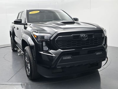 2025 Toyota Tacoma Hybrid TRD Sport