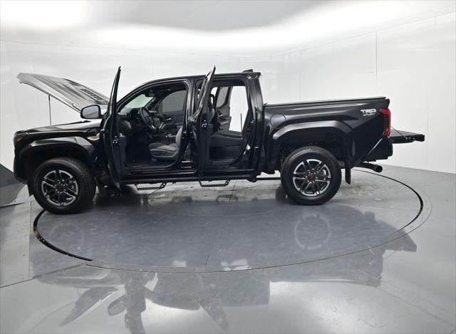 2025 Toyota Tacoma Hybrid TRD Sport