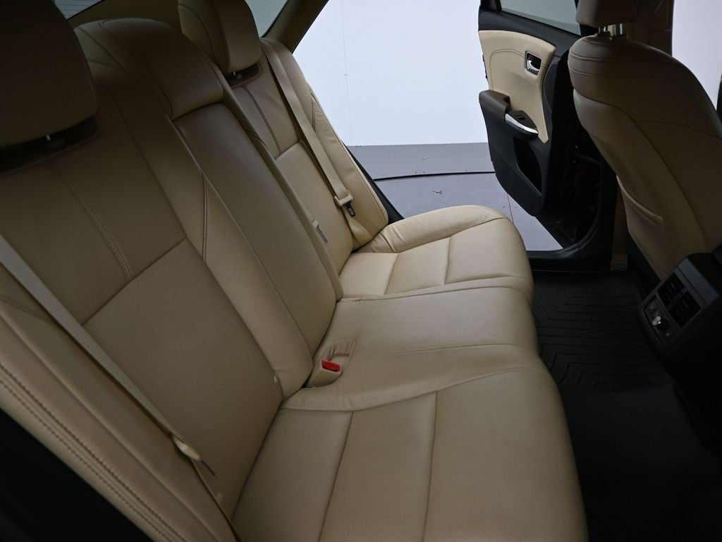 2016 Toyota Avalon Limited