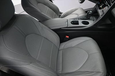2022 Toyota Avalon Limited