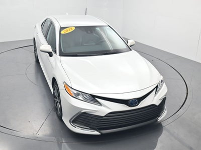 2022 Toyota Camry Hybrid XLE