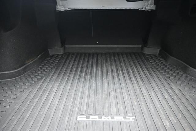 2022 Toyota Camry Hybrid XLE