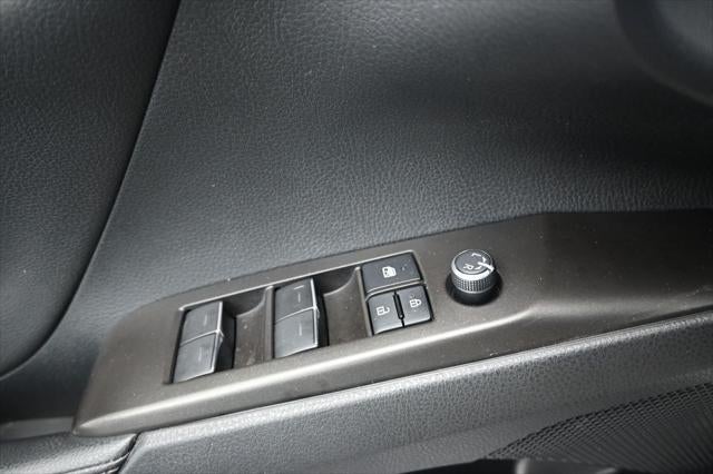 2022 Toyota Camry Hybrid XLE