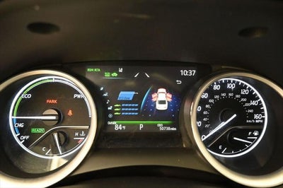 2022 Toyota Camry Hybrid XLE