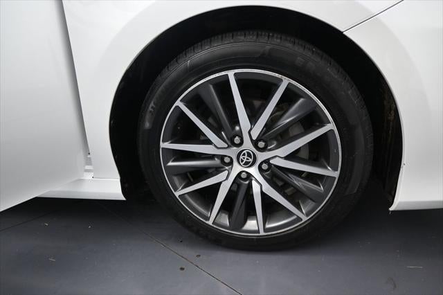 2022 Toyota Camry Hybrid XLE