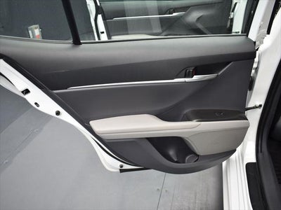 2021 Toyota Camry Hybrid SE