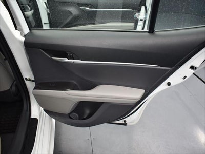 2021 Toyota Camry Hybrid SE