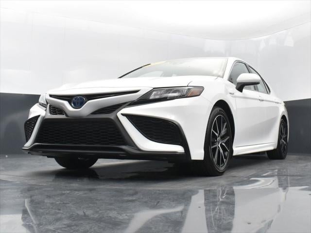 2021 Toyota Camry Hybrid SE