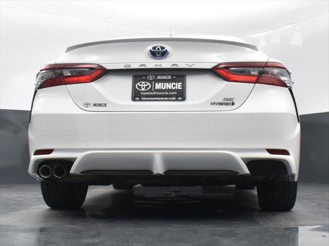 2021 Toyota Camry Hybrid SE