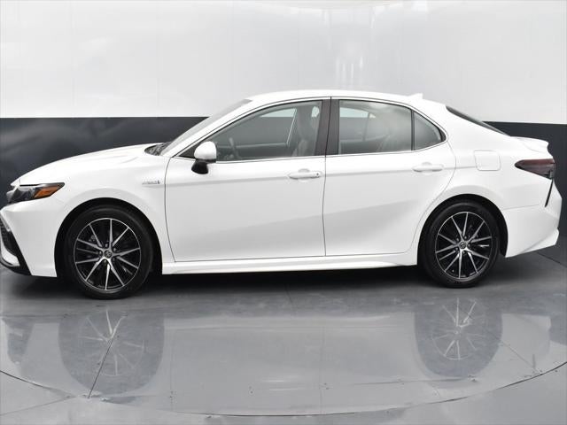 2021 Toyota Camry Hybrid SE