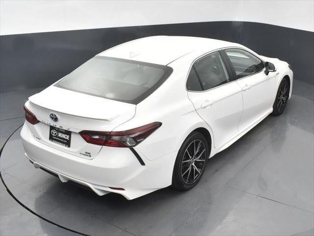 2021 Toyota Camry Hybrid SE