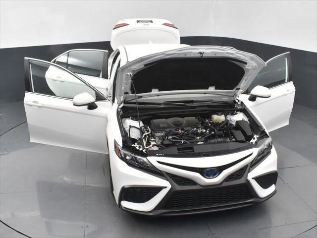 2021 Toyota Camry Hybrid SE