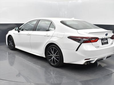 2021 Toyota Camry Hybrid SE