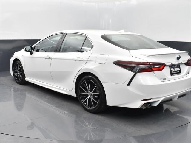 2021 Toyota Camry Hybrid SE