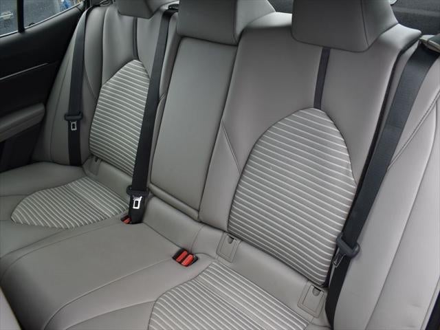 2021 Toyota Camry Hybrid SE