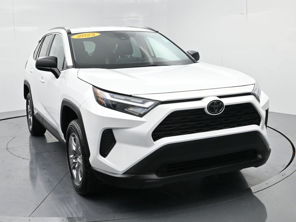 2025 Toyota RAV4 Hybrid LE
