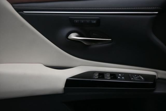 2025 Lexus ES 350