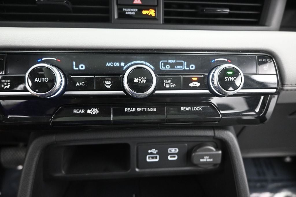 2024 Honda Pilot Touring