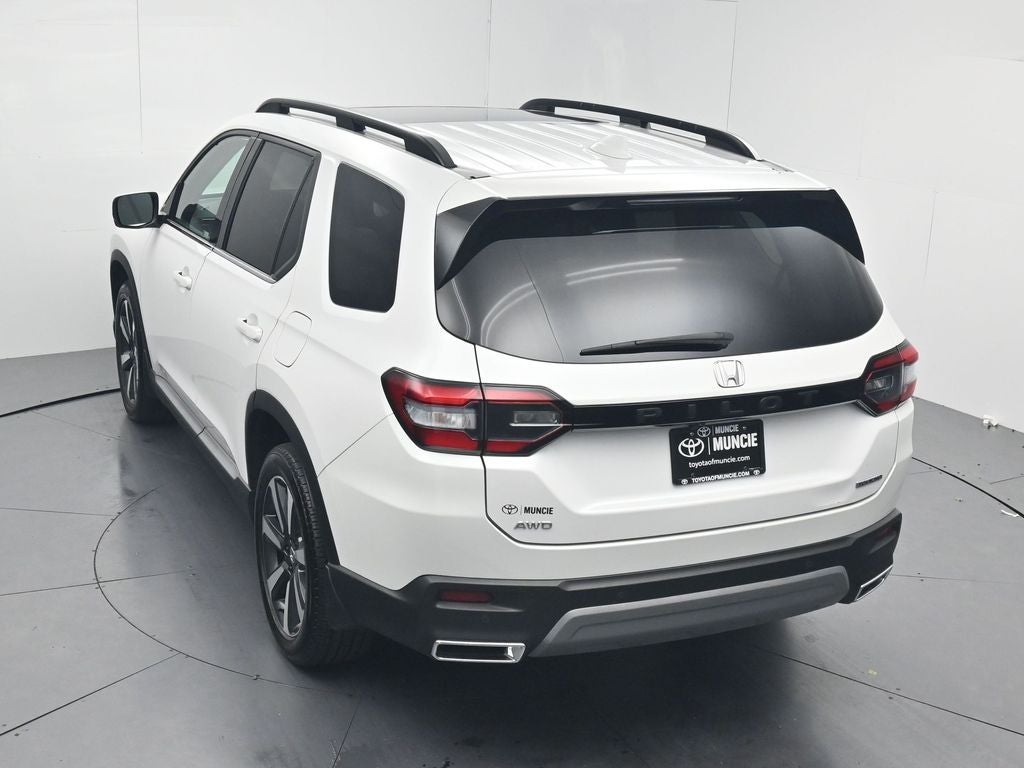 2024 Honda Pilot Touring