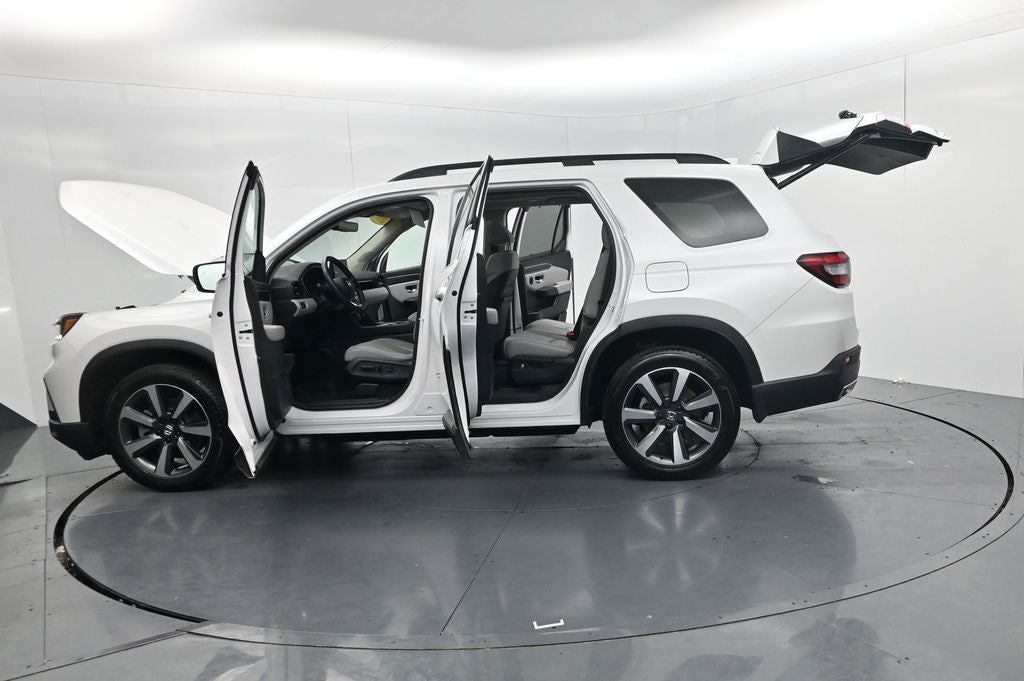 2024 Honda Pilot Touring