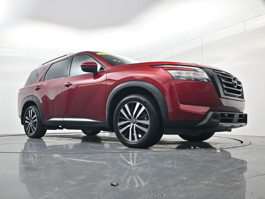 2024 Nissan Pathfinder Platinum