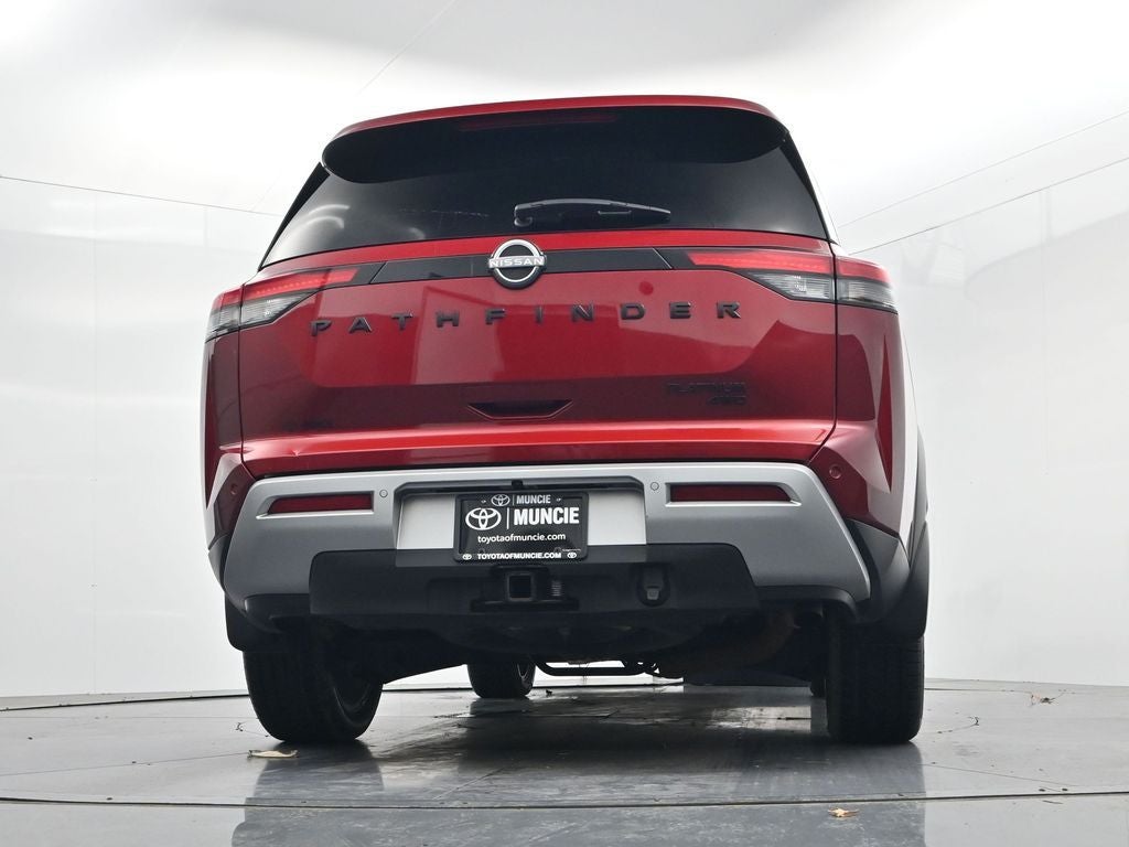 2024 Nissan Pathfinder Platinum