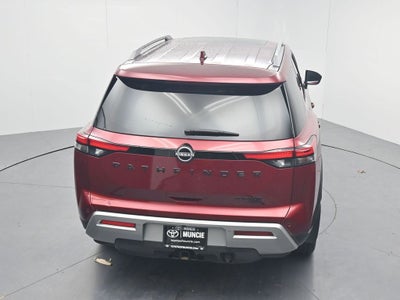 2024 Nissan Pathfinder Platinum