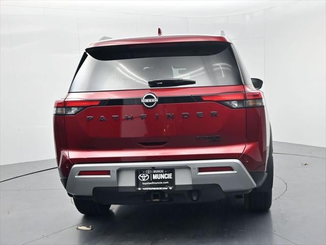 2024 Nissan Pathfinder Platinum