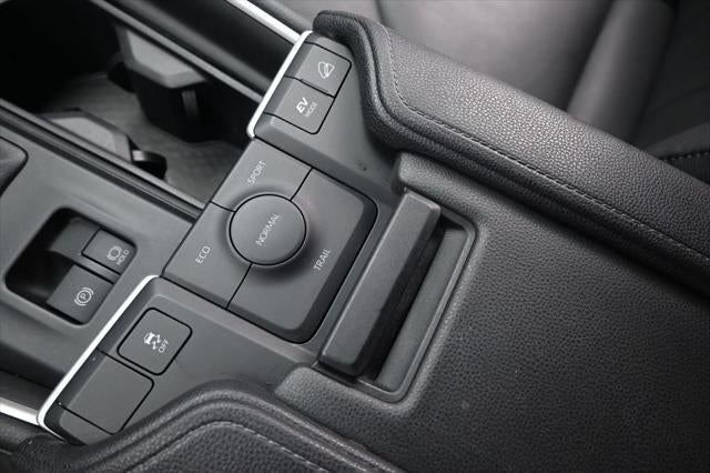 2025 Toyota Grand Highlander Hybrid Limited