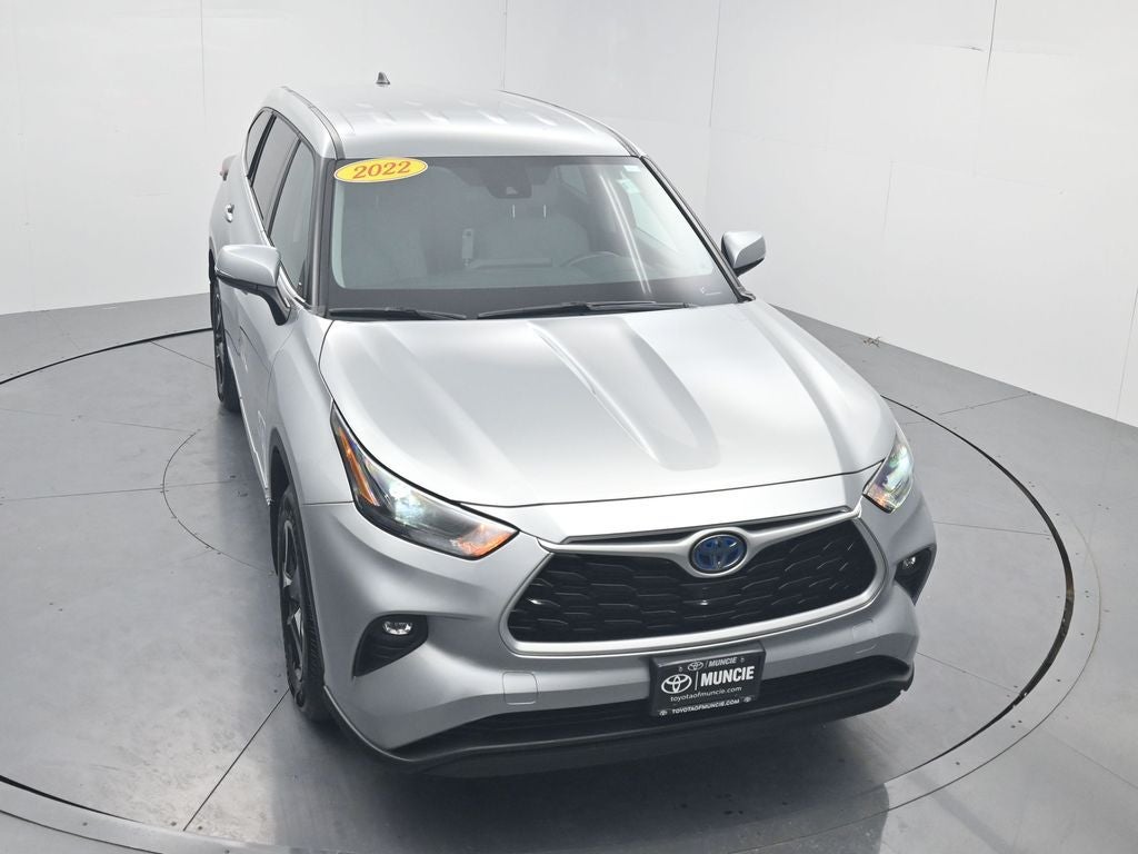 2022 Toyota Highlander Hybrid LE