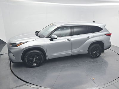2022 Toyota Highlander Hybrid LE
