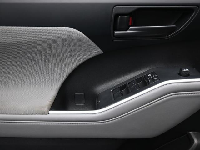 2022 Toyota Highlander Hybrid LE