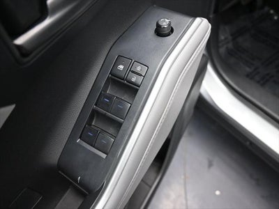 2022 Toyota Highlander Hybrid LE