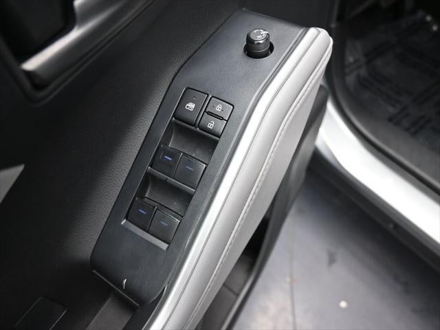 2022 Toyota Highlander Hybrid LE