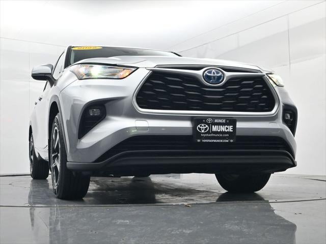 2022 Toyota Highlander Hybrid LE