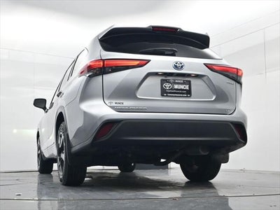 2022 Toyota Highlander Hybrid LE