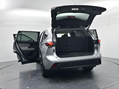 2022 Toyota Highlander Hybrid LE