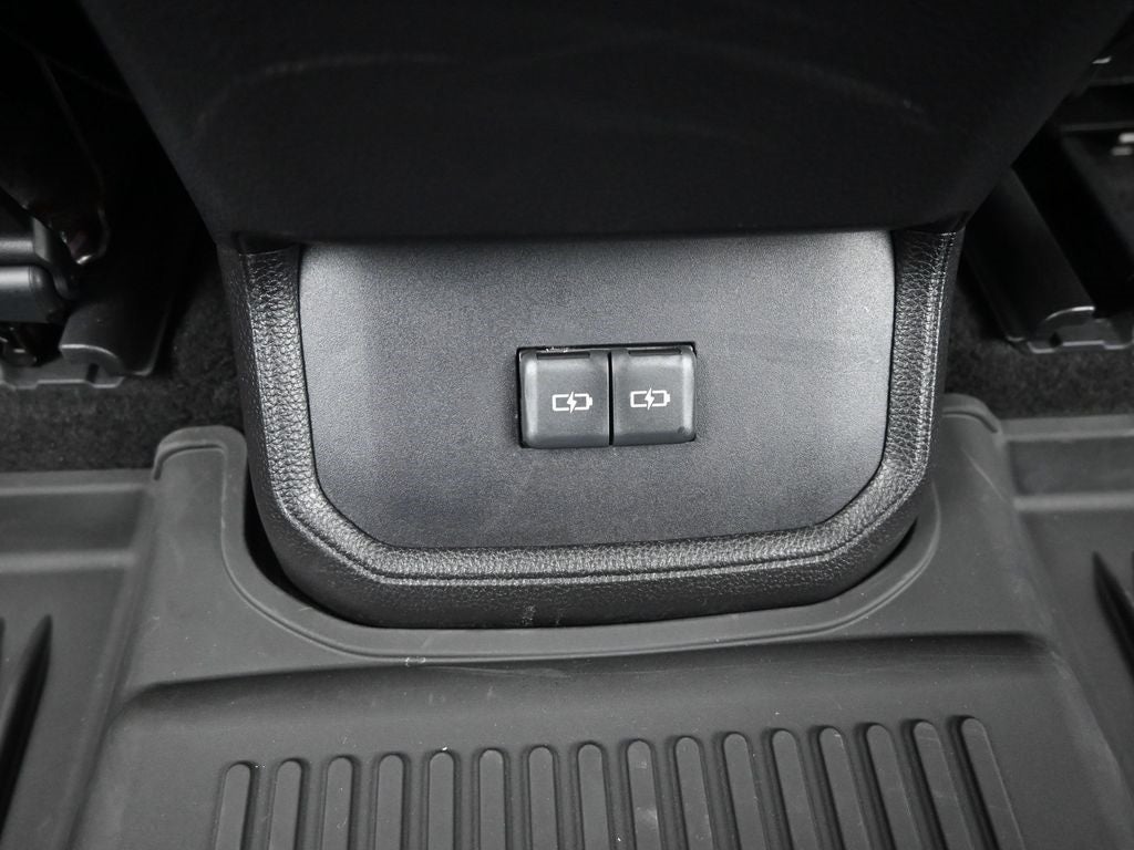 2023 Toyota Highlander Hybrid LE