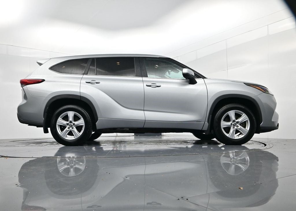 2023 Toyota Highlander Hybrid LE