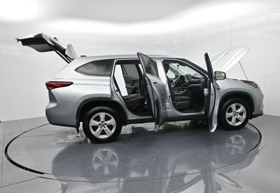 2023 Toyota Highlander Hybrid LE