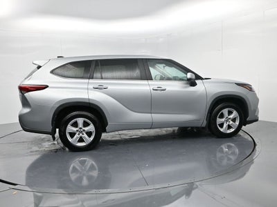 2023 Toyota Highlander Hybrid LE