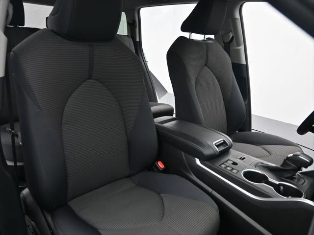 2023 Toyota Highlander Hybrid LE