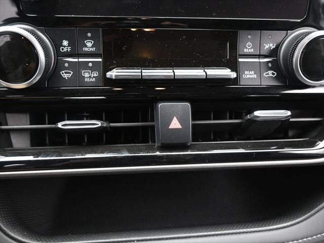 2023 Toyota Highlander Hybrid LE