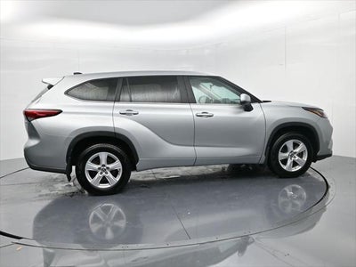2023 Toyota Highlander Hybrid LE