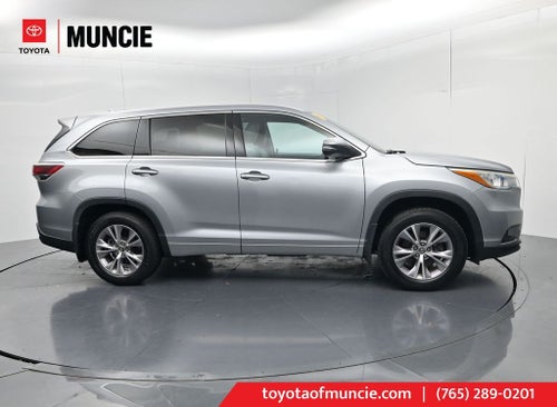 2016 Toyota Highlander LE Plus V6