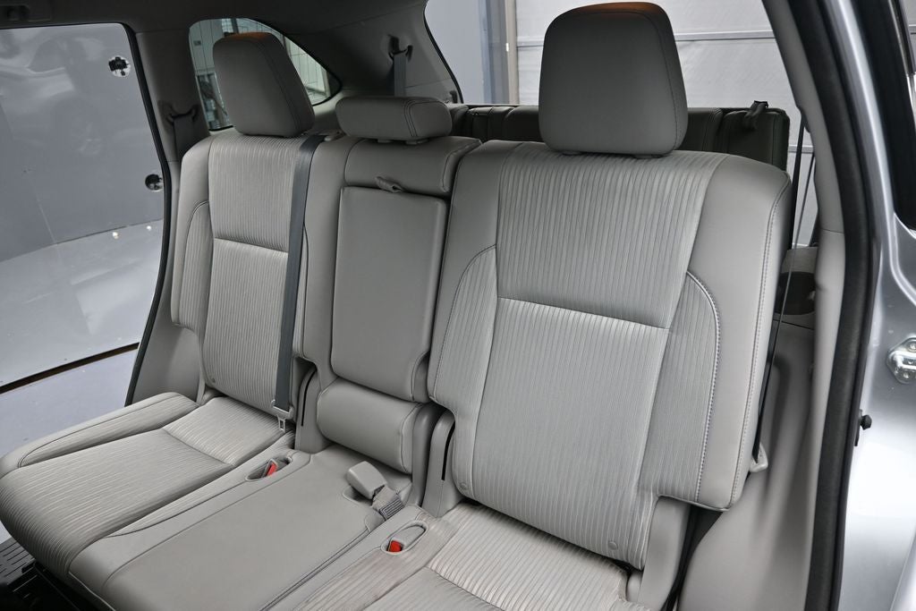 2016 Toyota Highlander LE Plus V6
