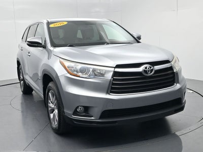 2016 Toyota Highlander LE Plus V6