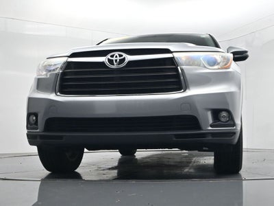 2016 Toyota Highlander LE Plus V6