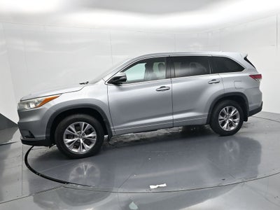 2016 Toyota Highlander LE Plus V6