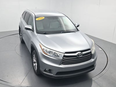 2016 Toyota Highlander LE Plus V6